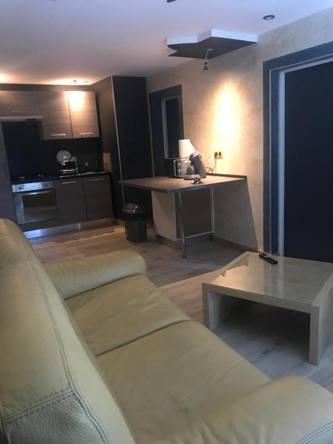 F3 Bord De Loire Complet Apartment Decize Exterior foto